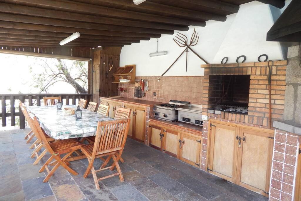 La Casona Del Almendro