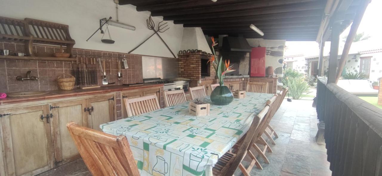 Vakantiehuis La Casona Del Almendro San Bartolomé